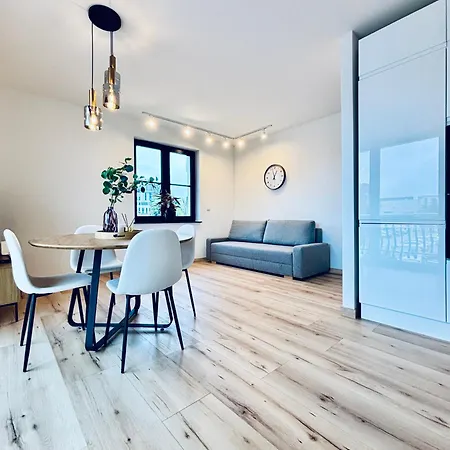 Rodzinny Przy Szpitalu Na Bema *